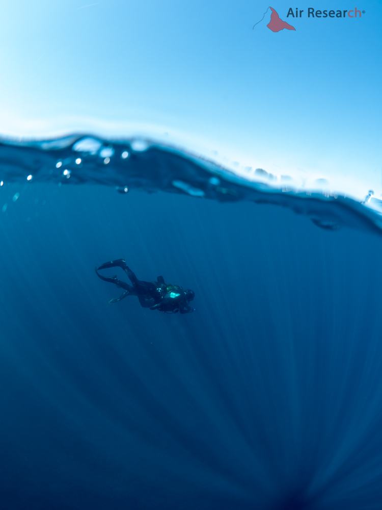 Plongeur en surface avec le Salamandre